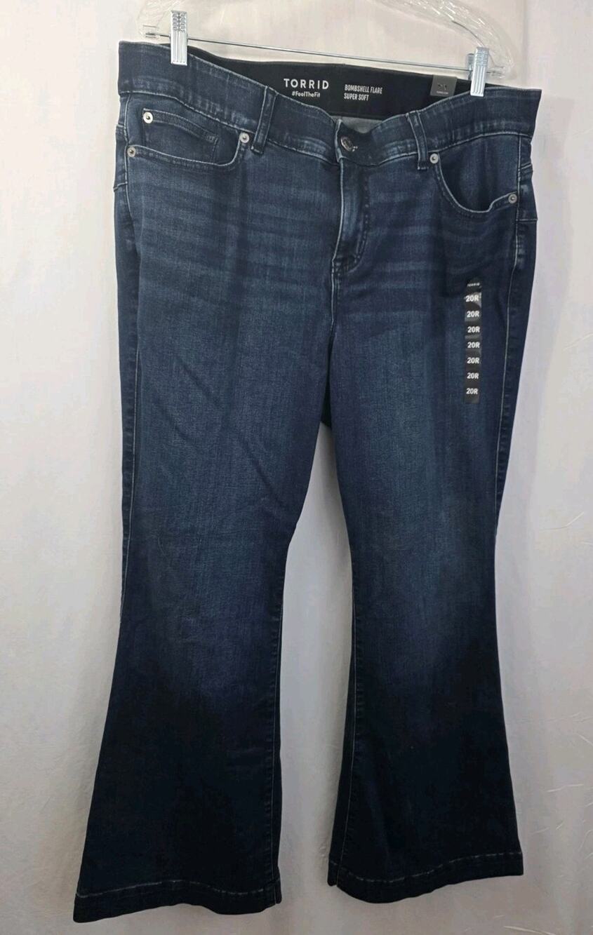 Torrid Bombshell Flare Jeans Size 20 R New Moon Stretch Denim Boho Retro Chic